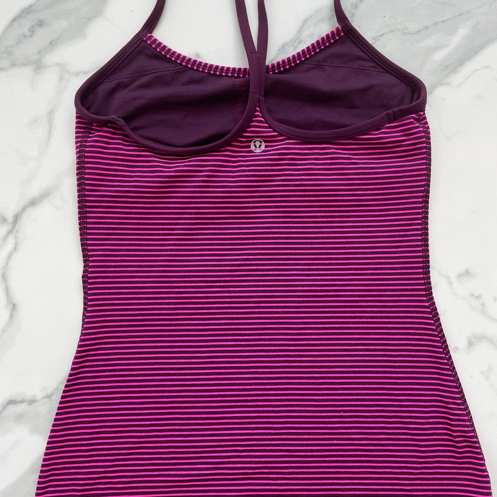 Lululemon top
